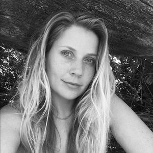 Meet your Posher, Lindsey